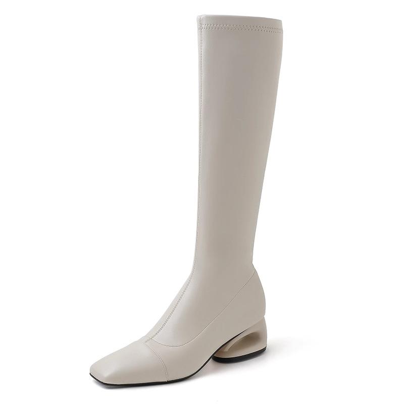 Exquisite little woman~ Korean version of temperament square head hollow thick heel side zipper large size but knee white boots women