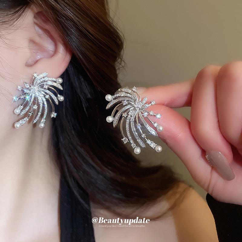 Silvernadel Feuerwerk Stern Perlenohrringe - Elegant, hochwertiges Design für Frauen