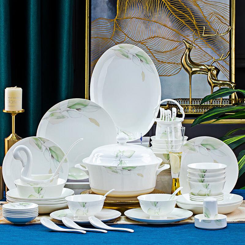 Set di 56 Pezzi di Porcellana Ossea Stile Jingdezhen