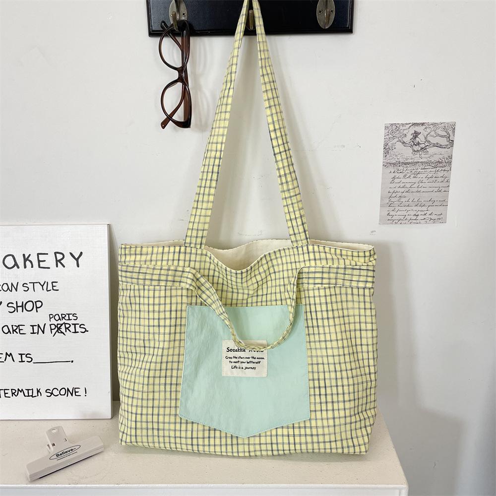 2 Casual Splicing Plaid Large-capacity Tote Bag New Niche Portable Shoulder Bag Class Bag