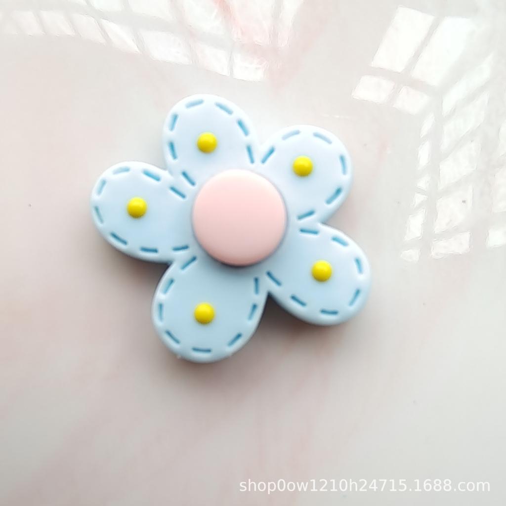 Five-Petal Flower Resin Accessories for DIY Phone Case, Cup, and Car Decor.