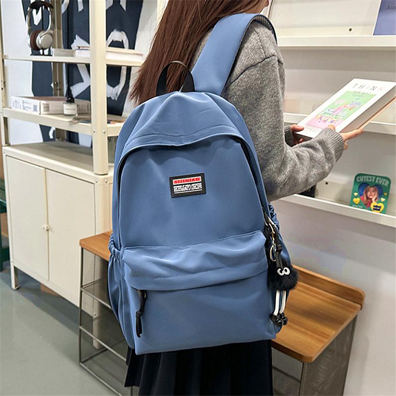 Plecak studencki damski prosty casualowy jednolity kolor o dużej pojemności