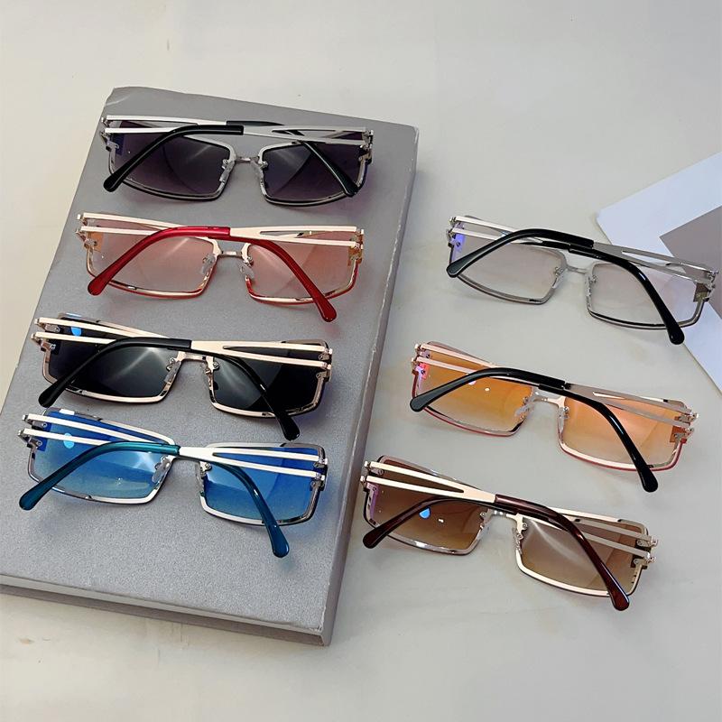Comfortable Durable High Quality Retro High End Stylish Alloy Metal Square Shaped Female Male Women Sun Glasses