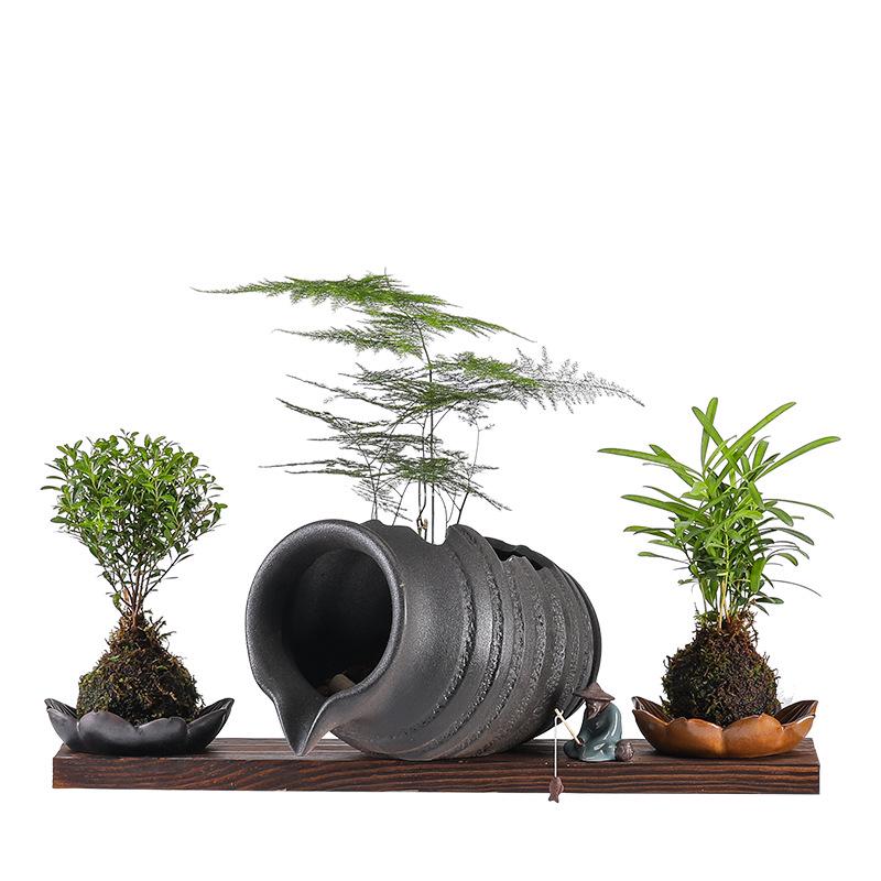 Eco Tank Pottery Jar: Ancient Flow Filtration Ornament for Oxygenating Fish, Courtyard Landscaping, and Fountain Decoration.