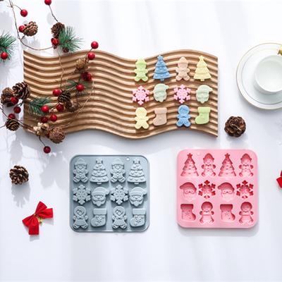 2 Pièces Moule de Cuisson en Silicone de Noël Arbre de Noël Fête pour Chocolat Gelée Bonhomme de Neige Pain d'Épices Flocons de Neige Cloches Moule de Cuisson