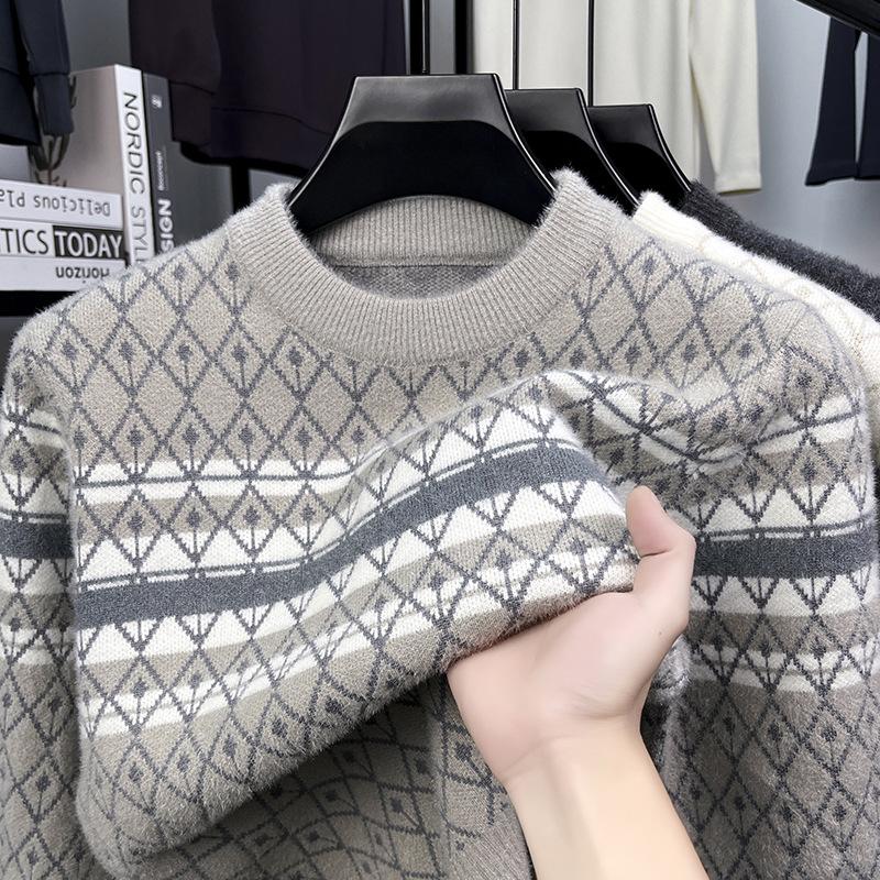 Autumn And Winter Fashion New Round Neck Pullover Imitation Mink Knit Sweater For Men