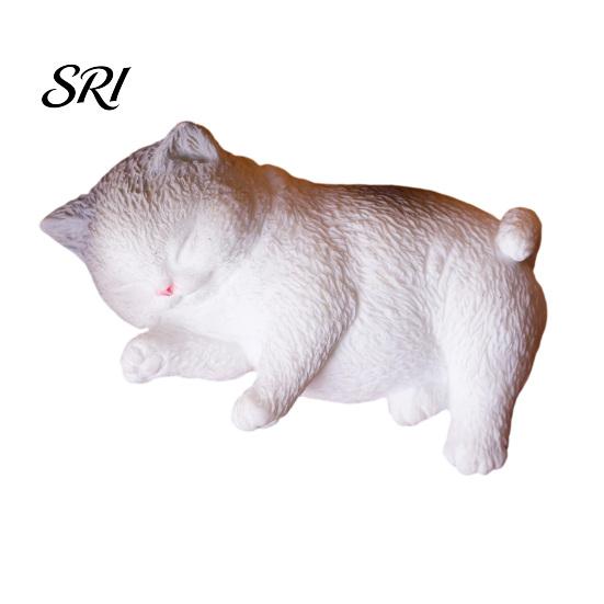 Ornament Mini Cat Figurine Micro Resin Animal Cute Kitten Cake Desktop Topper Decoration for DIY Moss Landscape Fairy Garden Decor Home