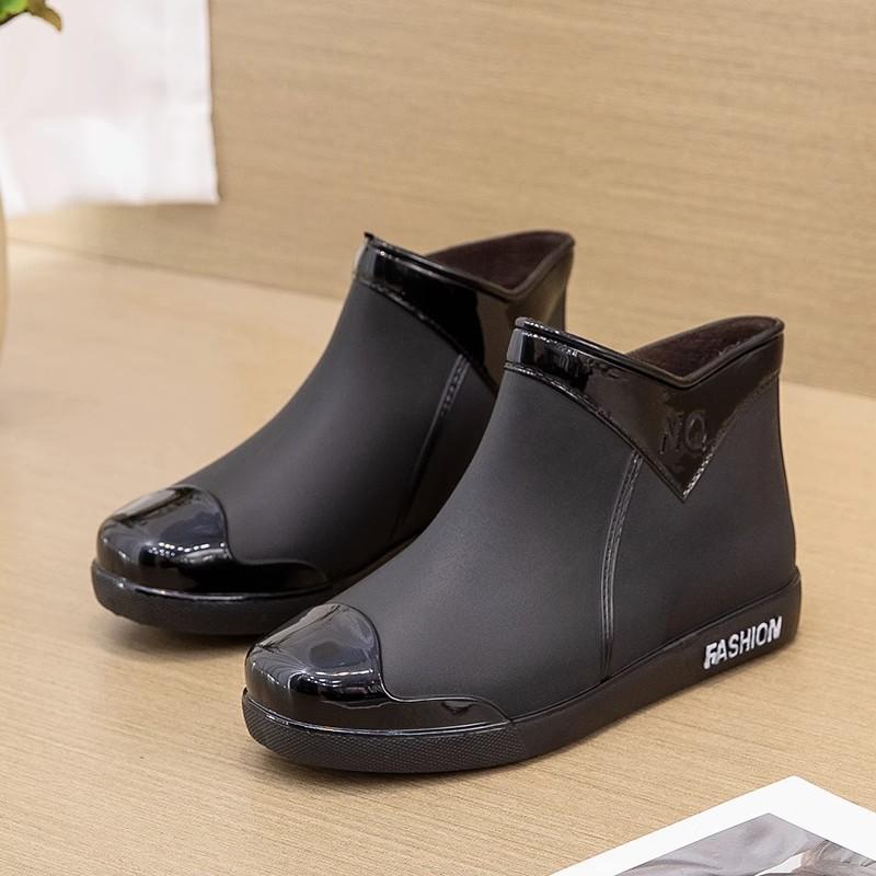 

Женская непромокаемая обувь Модные трендовые непромокаемые противоскользящие ботинки с короткими рукавами для взрослых 37