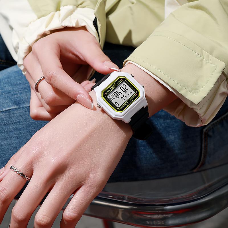 

Новые детские светодиодные цифровые часы студенческие многофункциональные спортивные часы для улицы минималистичные мужские и женские электронные часы чёрный