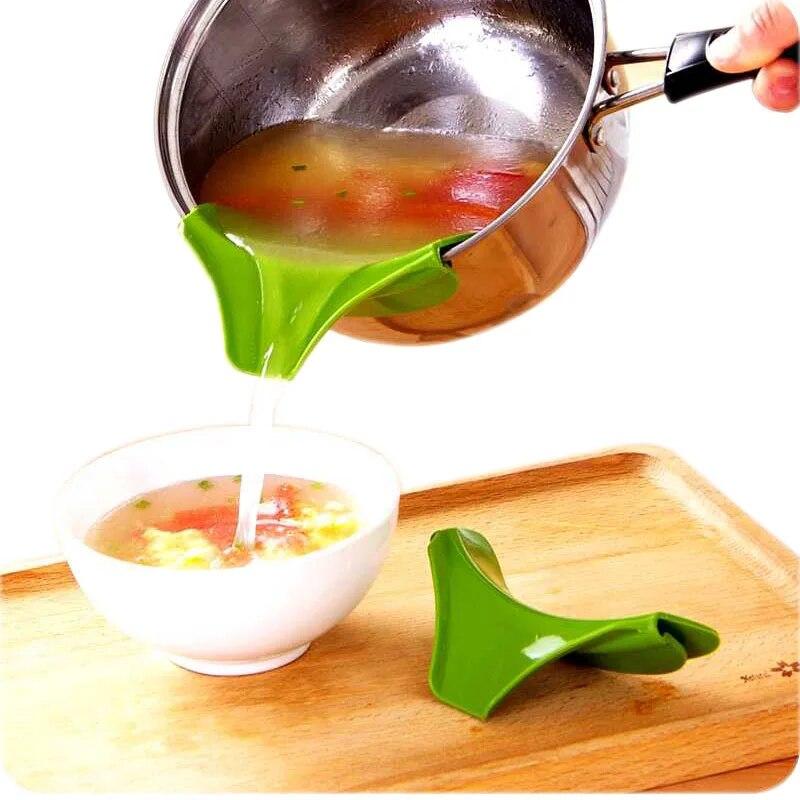 Silicone Liquido Liquido Tramoggia per Zuppa Gadget da Cucina Bordo Deviazione Antigoccia Utensili da Cucina Imbuto da Cucina