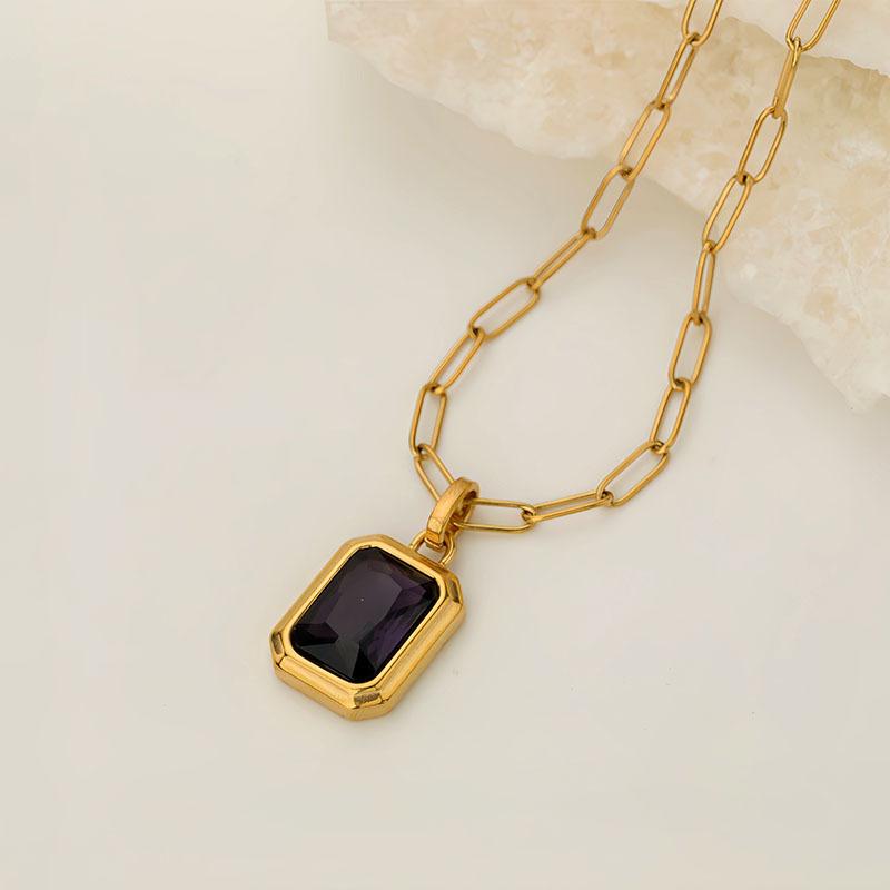 Light Luxury Fashion Square Colored Diamond Necklace Female Popular Personality Temperament Titanium Steel Clavicle Chain Versatile
