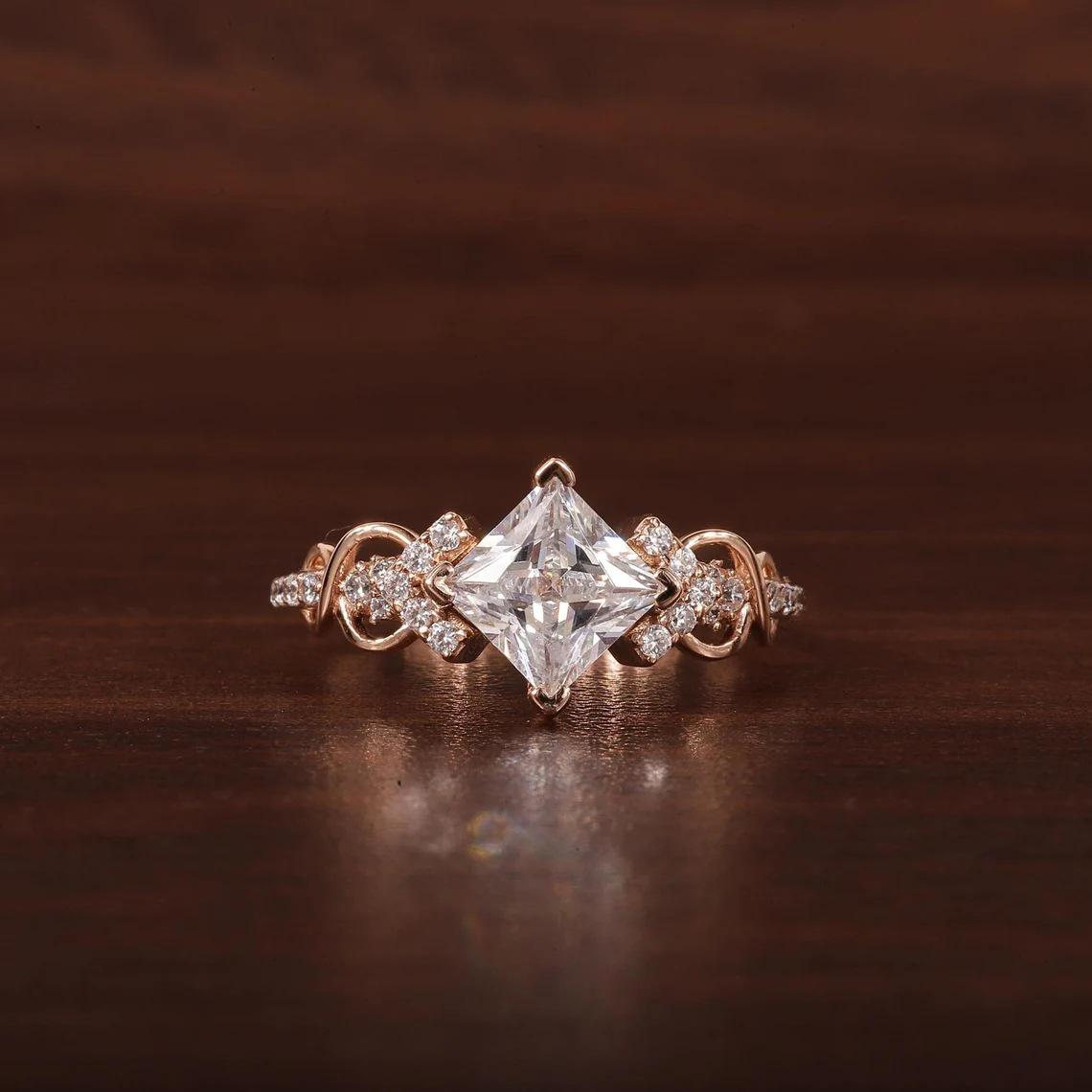 Silver Art S925 Sterling Silver Retro Luxury Rhombus Zircon Ring for Women - Elegant, French-Inspired Design US Size 9