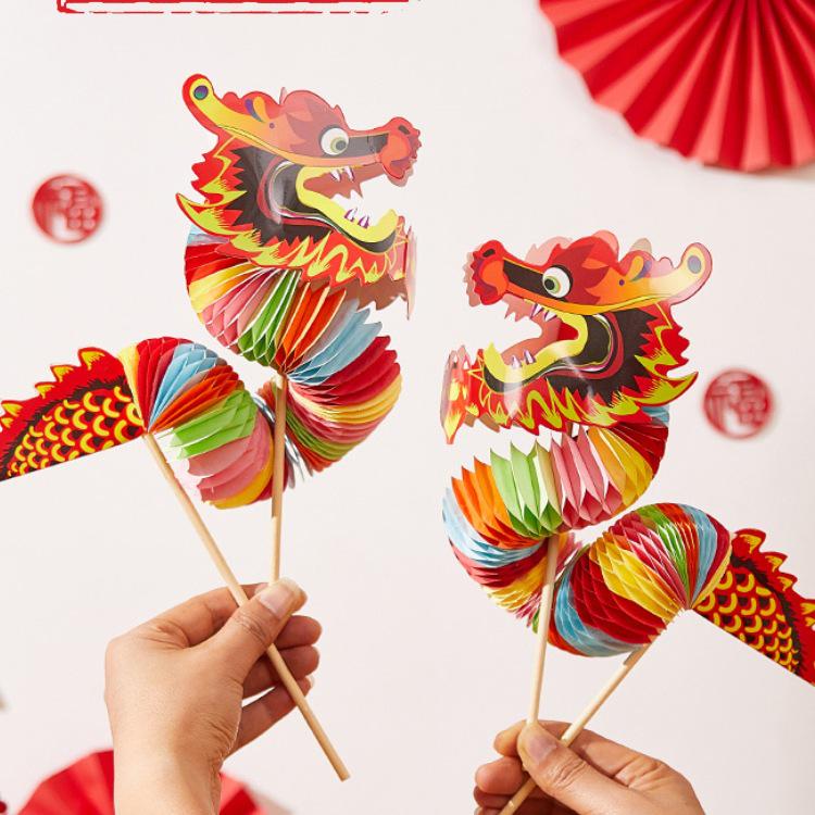 Dragon Dance Garland: Creative Children's Engagement & Wedding Photo Props