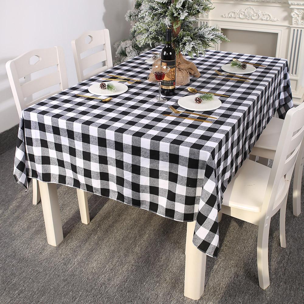 Red Trendy Black Checkered Tablecloth Ideal For Creating A Festive Christmas Vibe
