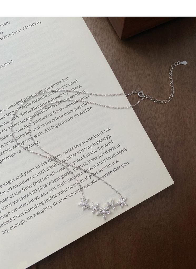 S999 Sterling Silver Luxury Floral Necklace for Women - Exquisite Flower Clavicle Chain, Perfect Qixi Festival Gift.