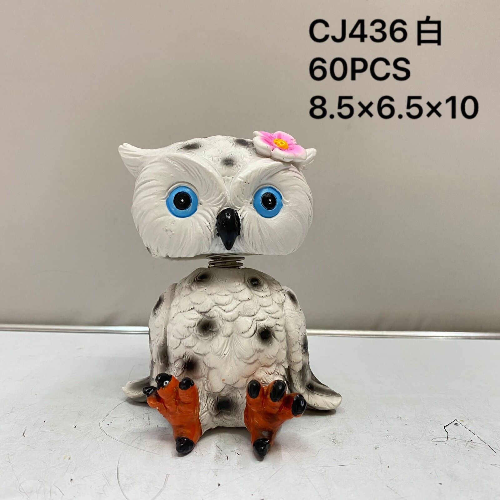 

Трансграничное украшение, милый мультяшный трясущий головой Сова, поделки из смолы, стол для гостиной, винный шкаф, украшения для дома