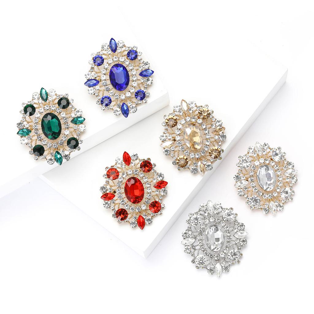Elegant Rhinestones Imperial Court Brooches for Women Unisex Glass Pin Event Party New Year Gifts Decoration Clothes Accessories