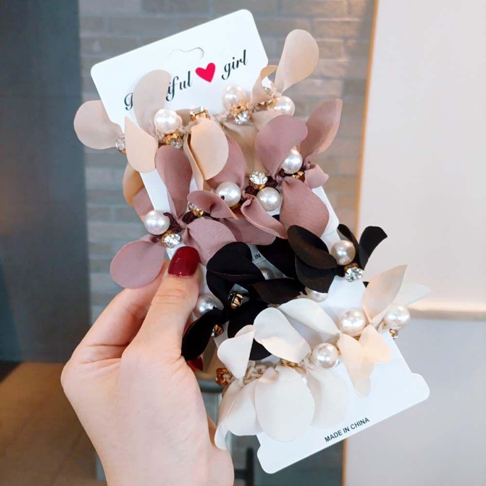 

Large Intestine Pearl Female Hair Accessories Korean Style Scrunchies Flower Hair Rope Hair Ring