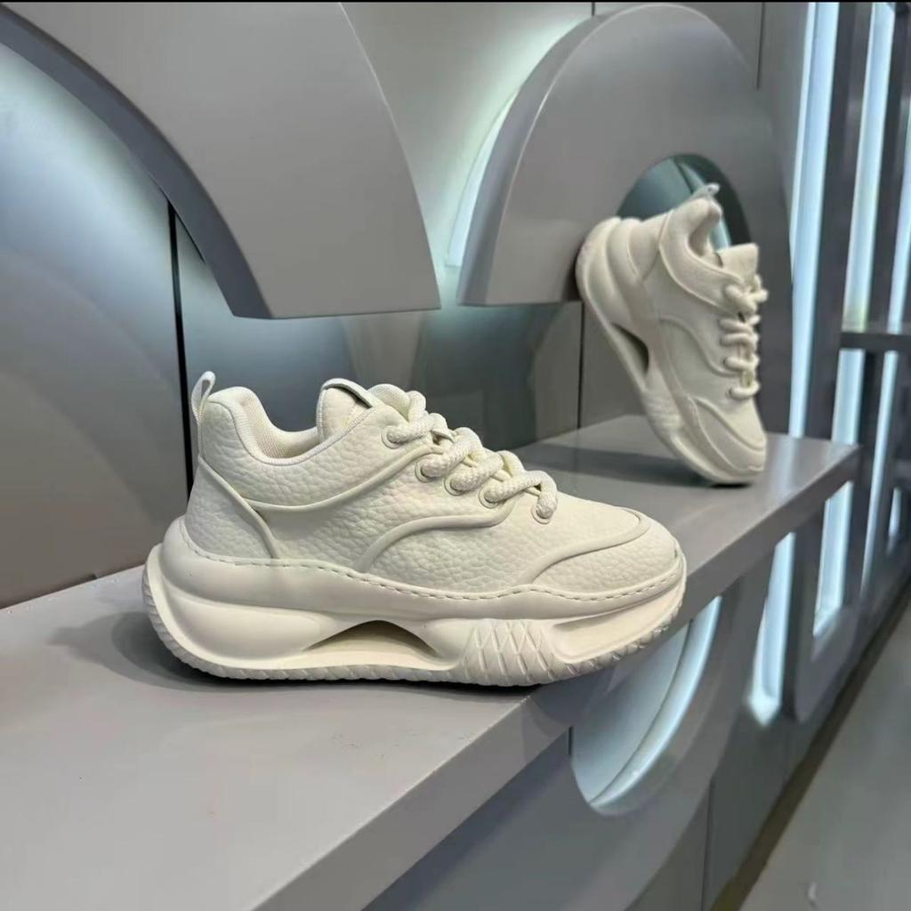 Neue Designer Herren Freizeitsport Laufschuhe Echtes Leder Klobige Sneaker Street Cool Dicksohlige Sportschuhe