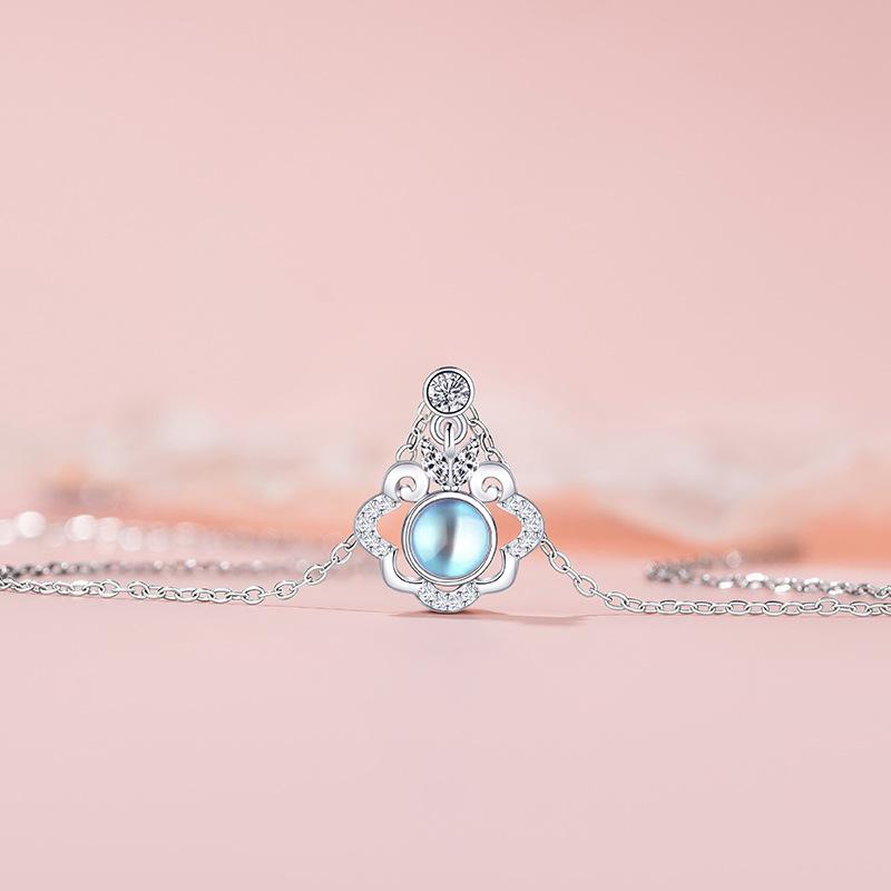 Light Luxury National Style Safety Lock Necklace Femininity Niche Fashion Commuting New Chinese Style Long Life Lock Stainless Steel Collarbone Chain