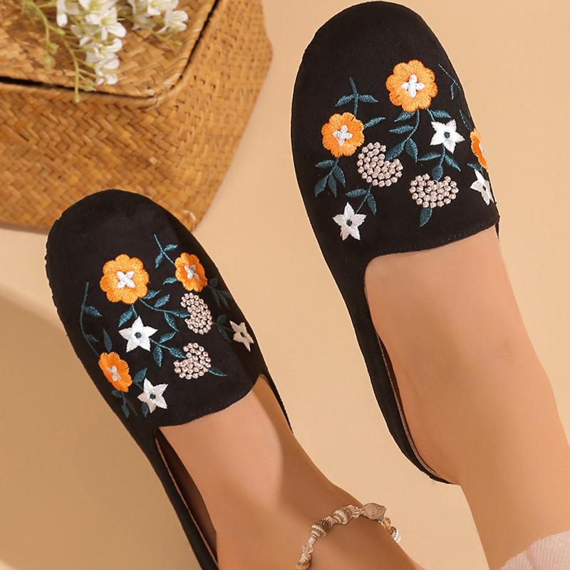 Large Size Slipper Women 2025 Summer New Embroidered Female Slippers Flat Women's Shoes