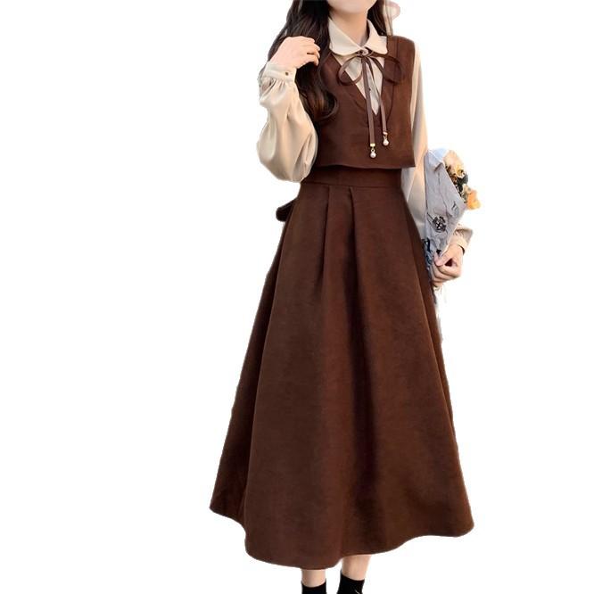 [Twill Corduroy] Autumn and winter new French retro splicing fake two-piece waist and thin dress for women