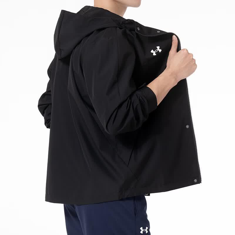 Under Armour Men's Woven Hooded Jacket