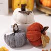 Stickad Pumpaprydnad Dekorativa Pumpadekorer för Skrivbord Återanvändbar Lönnlöv Pumpahänge Glad Halloweenfest Dekor