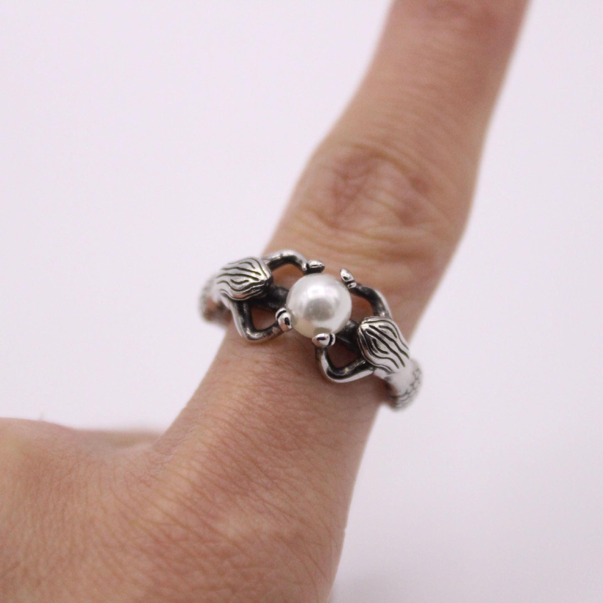 Retro Mermaid Pearl Inlaid Court Style Ring Size 6 античный серебряного