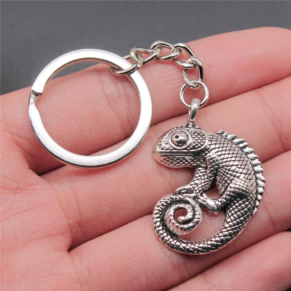 Halloween Spider Bat Spooky Keychain for Couples New Arrival Vintage Graduation Gift Simple Key Organizer