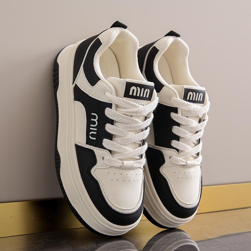 Women's Casual Sneakers New Leather Woman Autumn Thick Sole Vulcanize Shoes Breathable Sport Walking Running Platform Flat Shoes