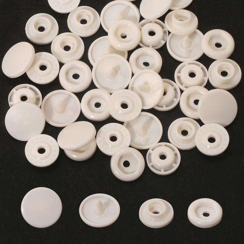 Wholesale T5 Plastic Snap Buttons For Clothing Diy Garment Press Stud Fasteners Used To Kids Diapers/Bibs/Bags/Folder/