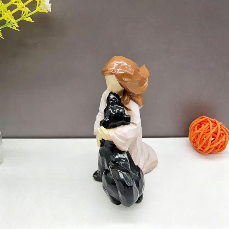 Artistic Carving Girl Cuddling Dog Miniature Figurine Ornament Resin Craft Puppies Figure for Dog Owner Remembrances Gift