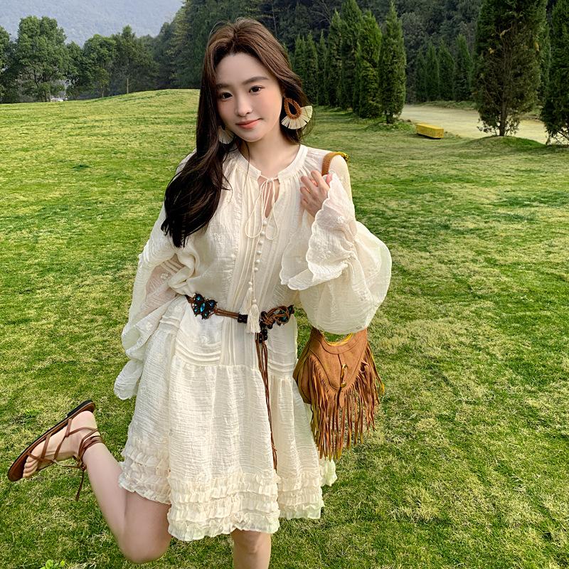 A sweet peach lantern sleeve dress, women's atmosphere, wearing temperament, spring and autumn women's short skirt Sa