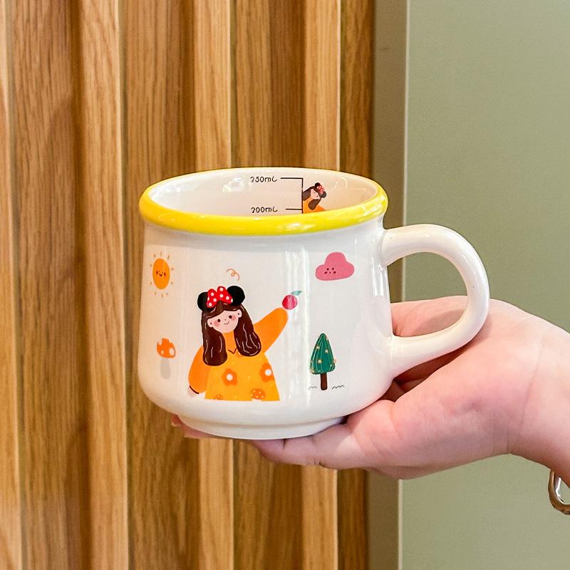 

Милая семейная три-четыре чашки высокая ценность мультяшная керамическая кружка бытовая чашка для питья подарок на новоселье 301-400ml