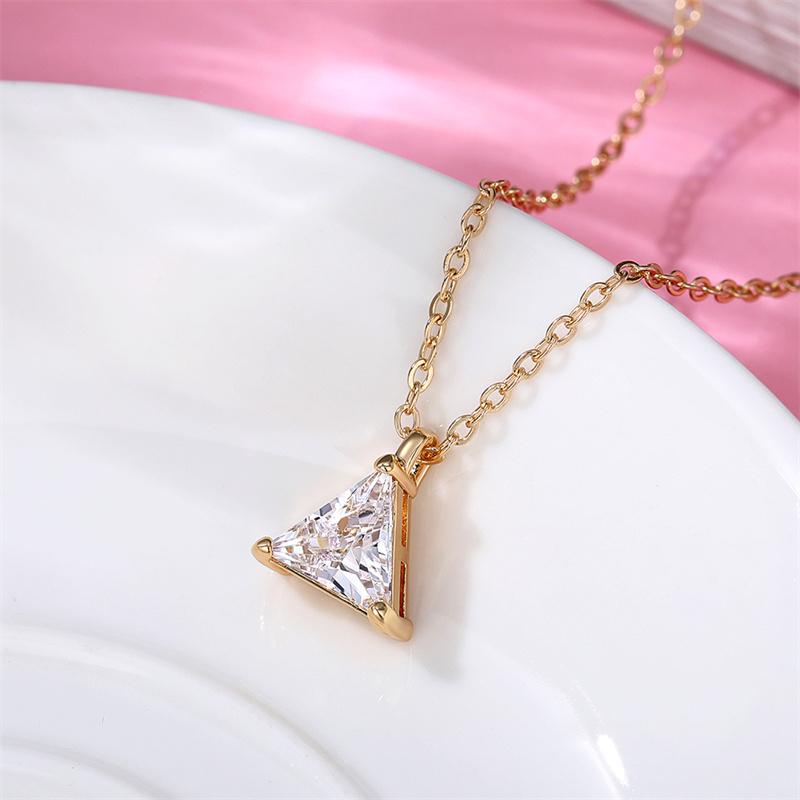 Triangular Cubic Zirconia Pendant Necklace for Women Simple Stylish Accessories Fancy O Chain Necklace Statement Jewelry