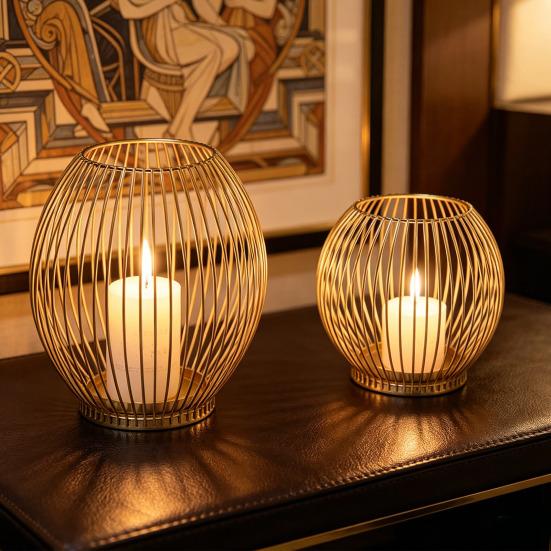 Metal Wire Cage Pillar Candle Holder Vintage Hollow Out Tea Light Holder for Fireplace Mantel Table Centerpiece