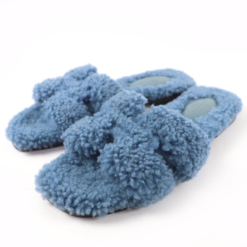 Great HERMES Sandals Oran Mules Flats blue Mouton Women 35 Used