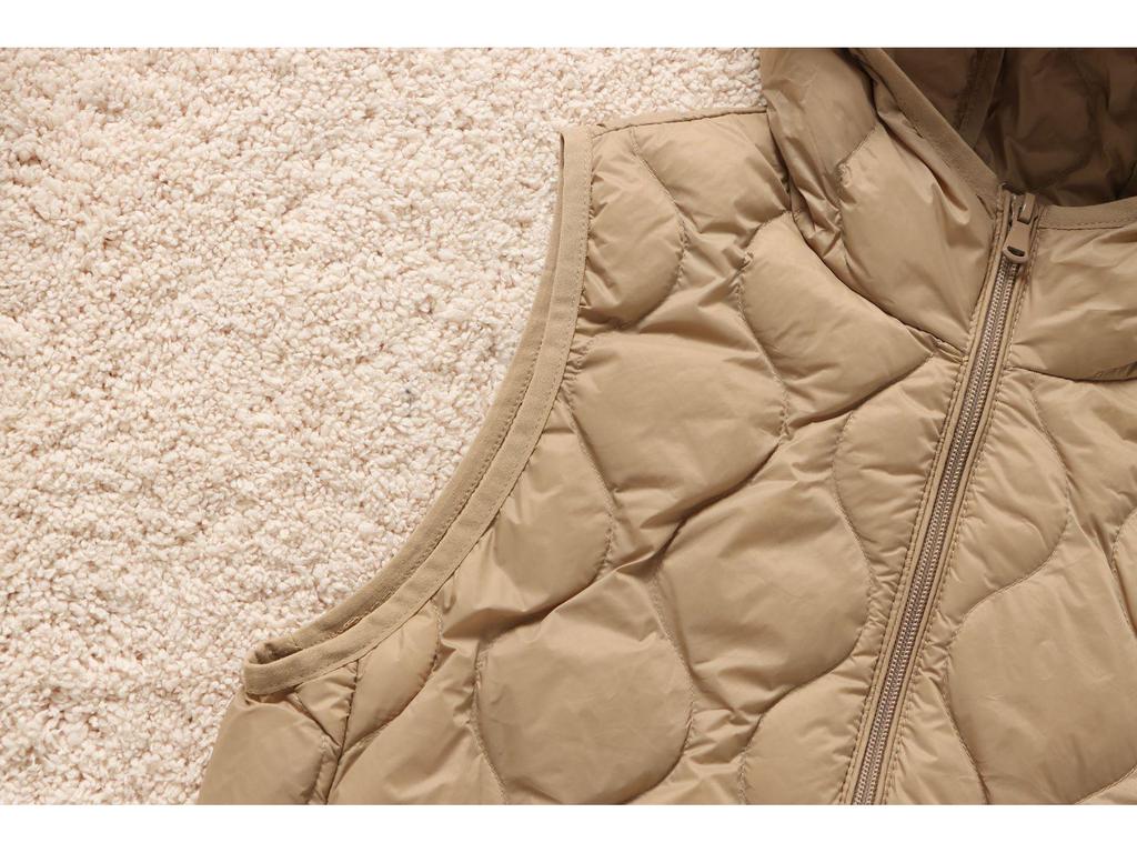 Women's Petite Hooded Lightweight Down Jacket, Autumn/Winter, Diamond Pattern, White Duck Down, Short Style.