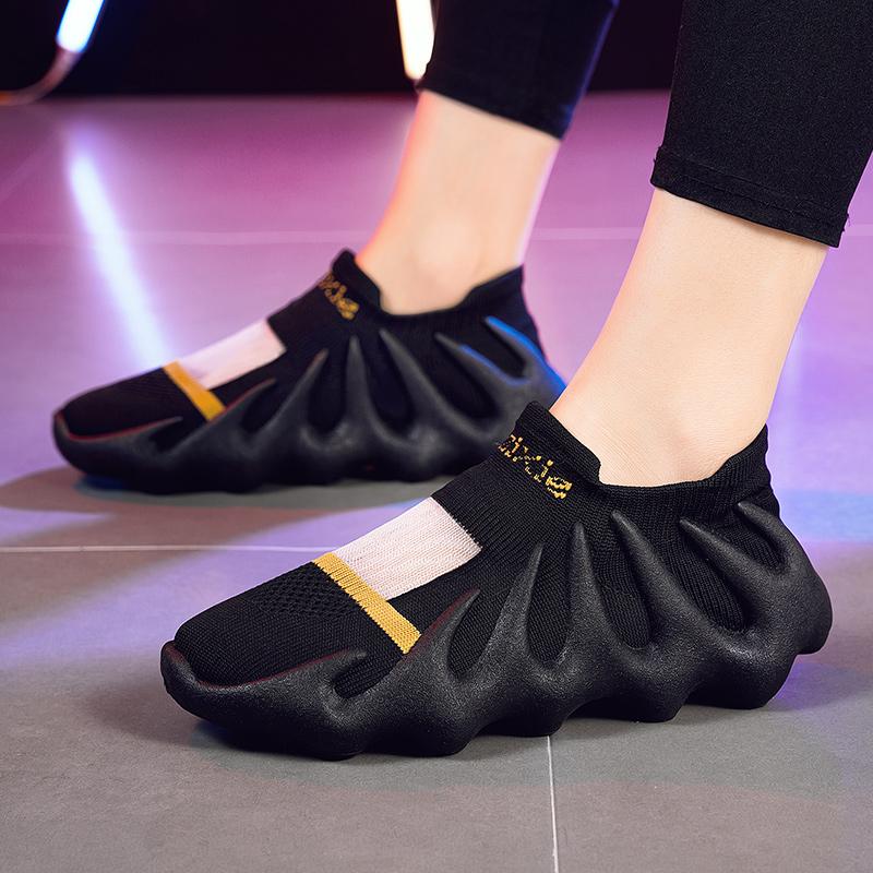 Casual Sneakers Men Women Breathable Fashion Shoes Outdoor Light Weight Sports Shoes Walking Platform Ladies Sneakers Black