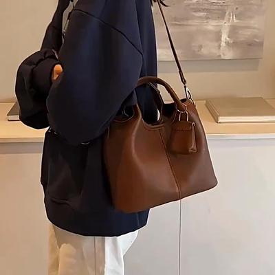 Design Mode Kleine PU Lederen Schoudertas Crossbody Tas voor Vrouwen Winter Nieuwe Trend Eenvoudige Okseltas Handtassen