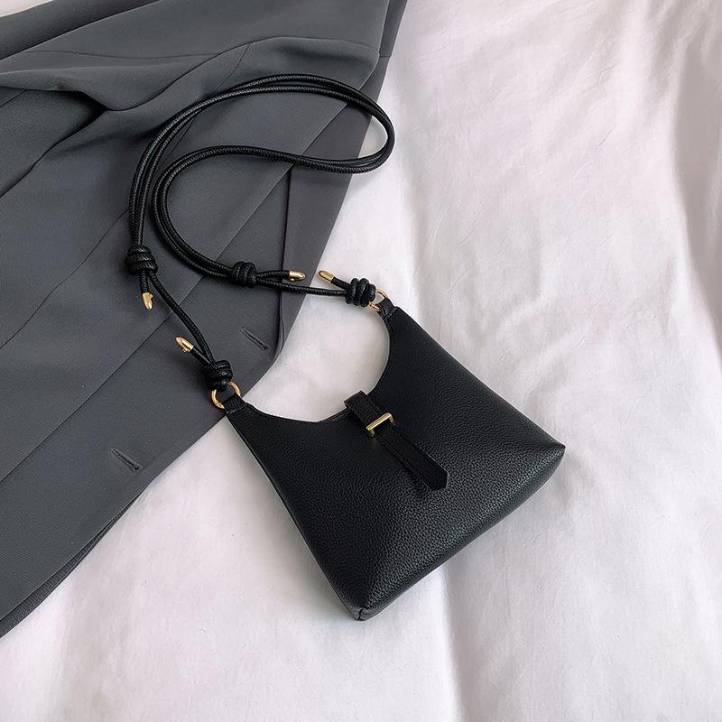 Spring New Korean Style Top Handle Bags Fashiable Luxury Shoulder Bag Fashiable and Versatile Commuting Bag Small Square Bag