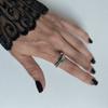 Серебряное кольцо с натуральным изумрудом, фианитами, вес изделия 2,48 гр (2187684)
