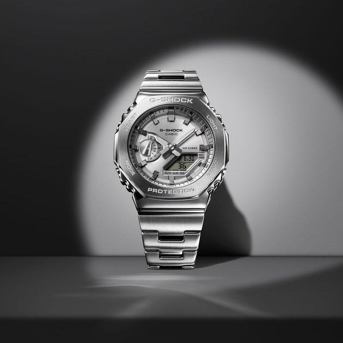 Casio G-Shock GM-2110D-7A Men's Watch (Imported)
