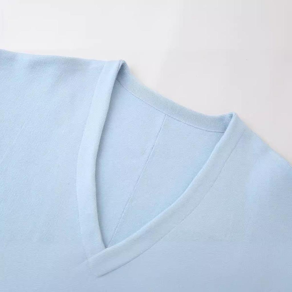 Summer 2024 Women's European & American Style Loose Sleeve Knitted Cardigan & Mini Skirt Set.