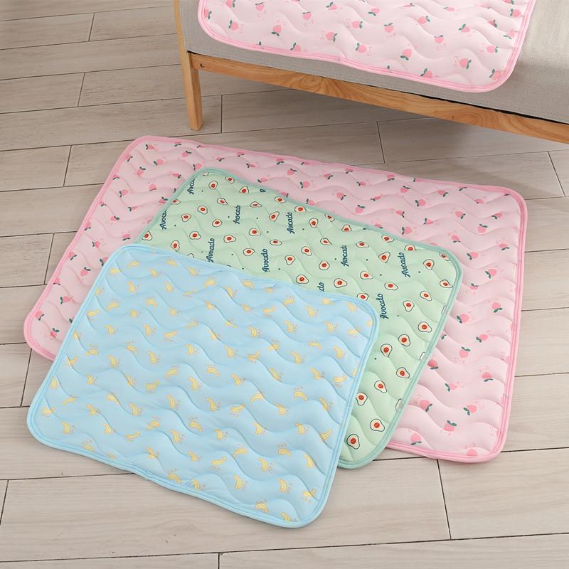 Summer Dog Cooling Mat Breathable Pet Dog Bed Blanket Ice Silk Pad Sofa Kennel for Small Medium Dogs Cats Dog Car Seat Cushion