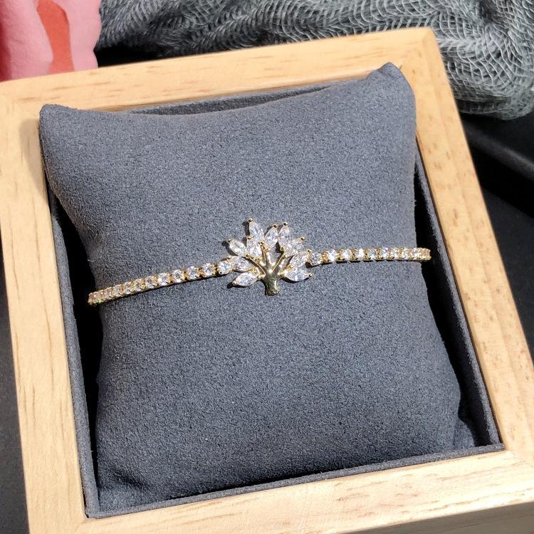 

Простой браслет с кристаллами циркония, женственность, индивидуальность, сияющий лебедь, универсальный, изысканный, легкая роскошь, модные аксессуары