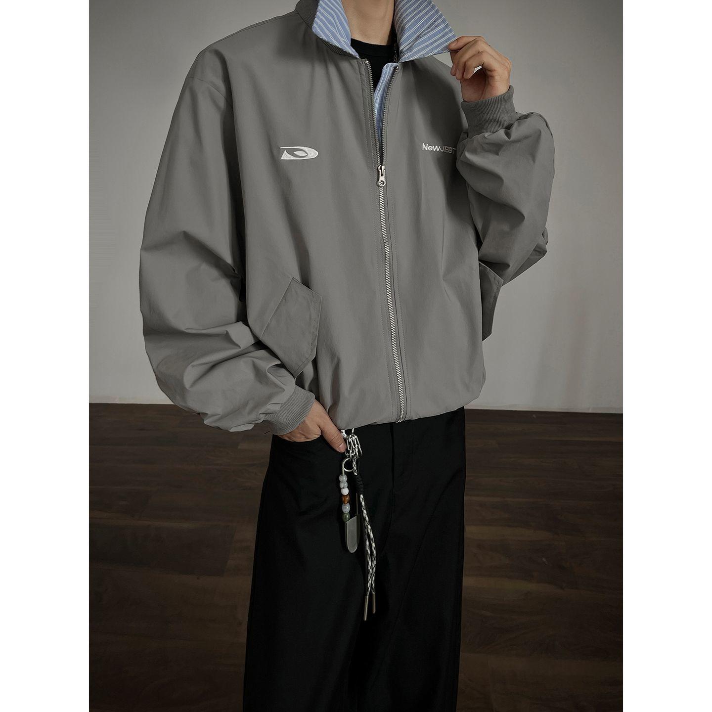 Men s Striped Patchwork Baseball Jacket: Korean Autumn/Winter Style with Lapel and Fake Two-Piece Design. S
