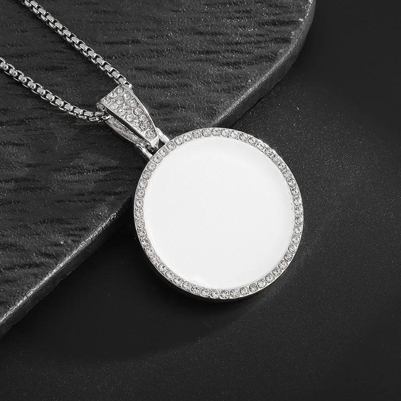 Hip-Hop Crystal Pistol Pendant, Personalized Men and Women Punk Cool Rock Rap Trend Necklace Trend Jewelry Gift