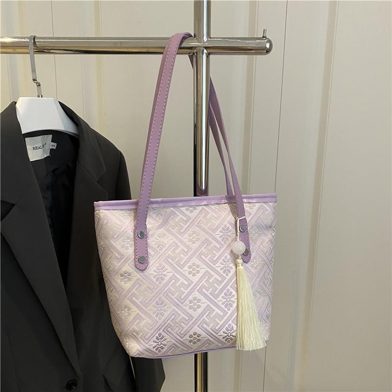 Fashion sense large capacity tote bag women's summer new casual shoulder portable college student class commuter bag